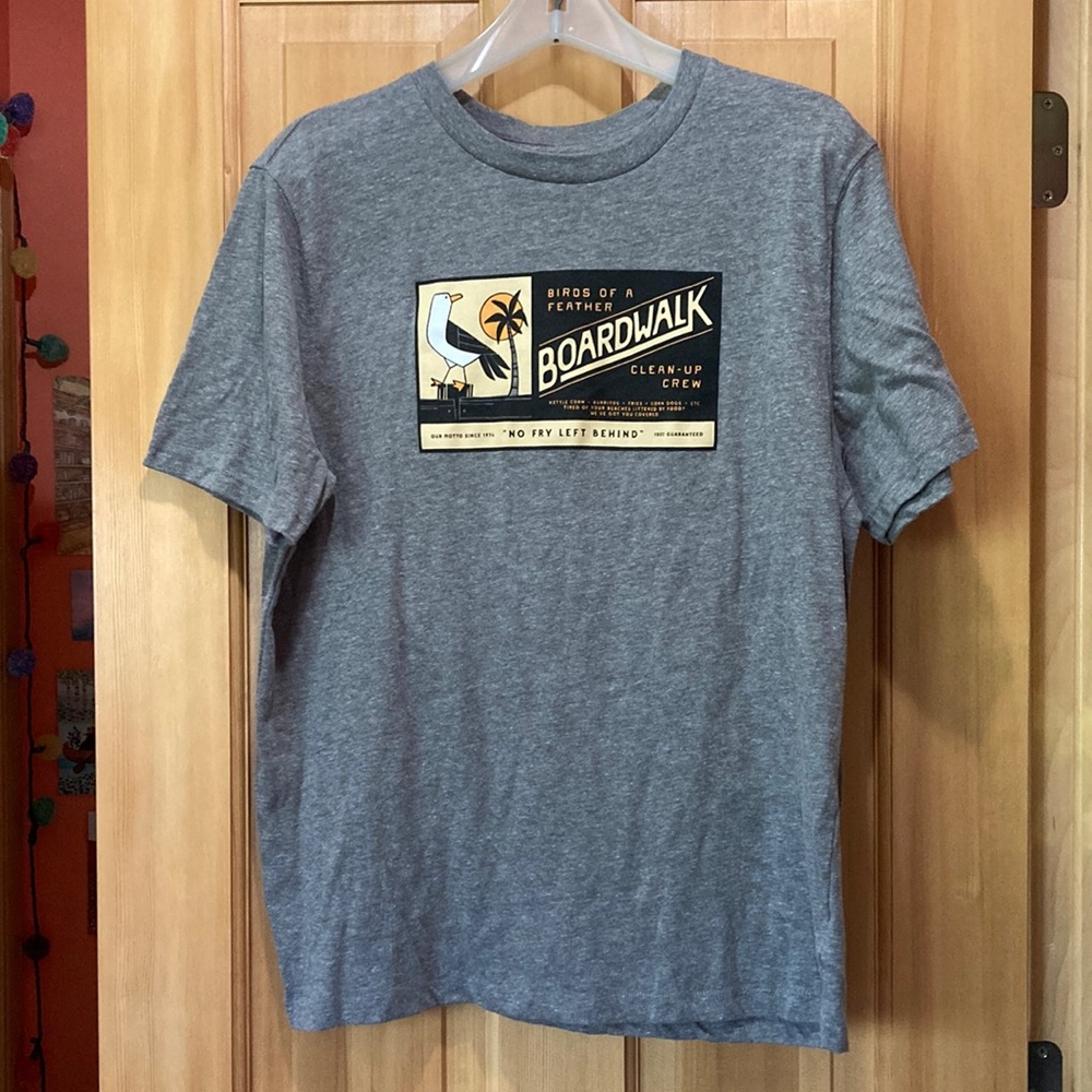 NWOT Old Navy Seagull T-Shirt